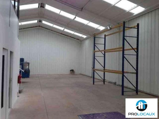 Local Commercial location à Compiègne, Oise