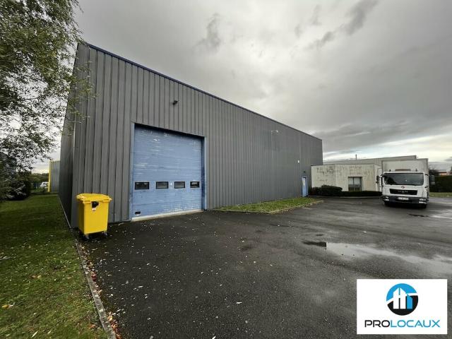 Local Commercial location à Compiègne, Lacroix-saint-ouen