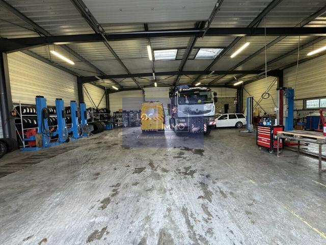 Local Commercial location à Langon