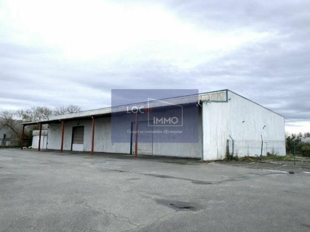 Local Commercial location à Bordeaux, Le Haillan