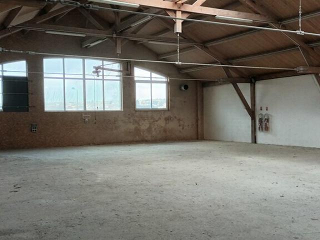 Local Commercial location à Le Havre