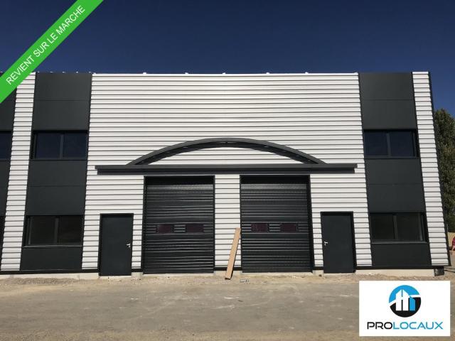 Local Commercial location à Margny-lès-compiègne, Oise