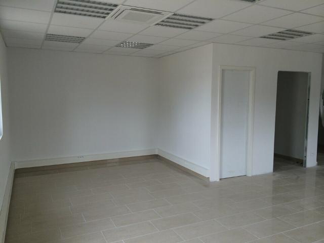 Local Commercial location à Nancy, Messein