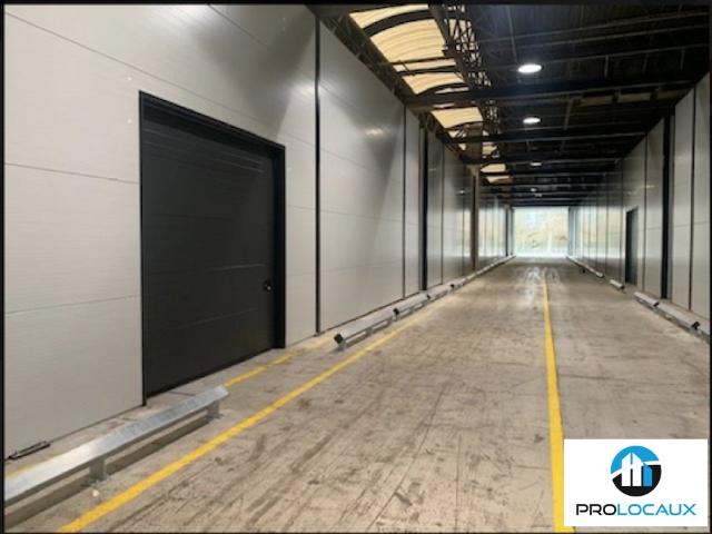 Local Commercial location à Senlis, Montataire