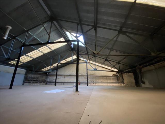 Local Commercial location à Bobigny, Vaux-montreuil