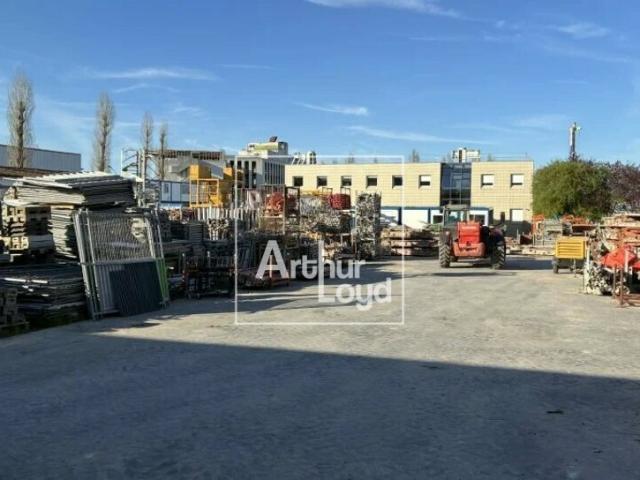Local Commercial location à Palaiseau, Morangis