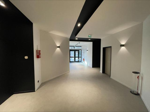 Local Commercial location à Nanterre