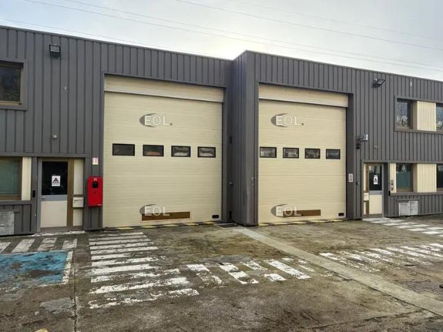 Local Commercial location à Le Raincy, Neuilly-sur-marne