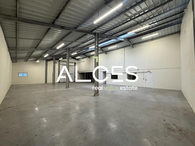 Local Commercial location à Bordeaux, Pessac