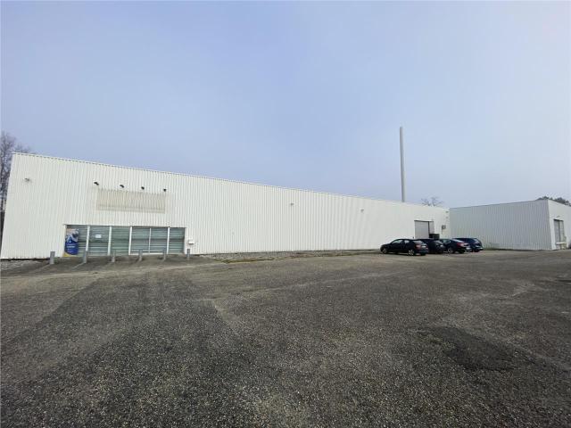 Local Commercial location à Bordeaux, Pessac