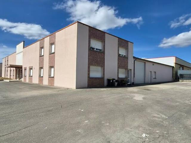 Local Commercial location à Dijon, Quetigny