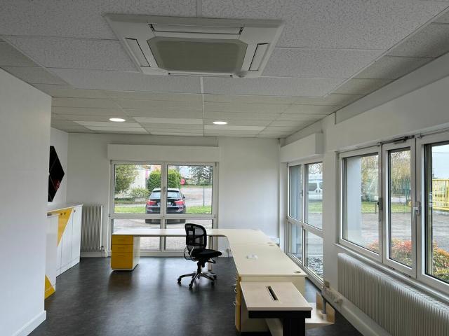 Local Commercial location à Mulhouse, Rixheim