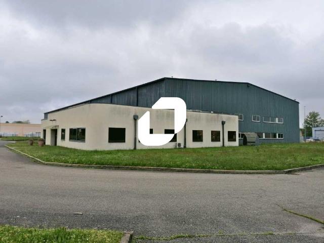 Local Commercial location à Bourg-en-Bresse, Saint-andré-de-corcy