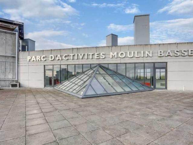 Local Commercial location à France métropolitaine, Saint-denis