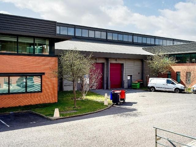 Local Commercial location à France métropolitaine, Saint-denis