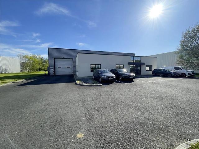 Local Commercial location à Nantes, Saint-herblain