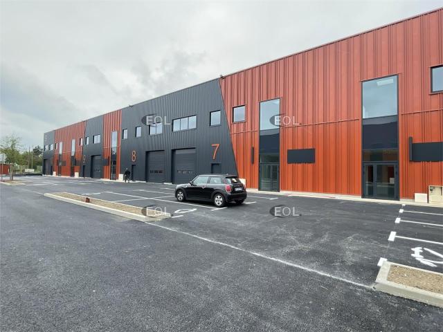 Local Commercial location à Pontoise, Saint-ouen-l'aumône