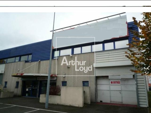 Local Commercial location à Évry, Fleury-mérogis