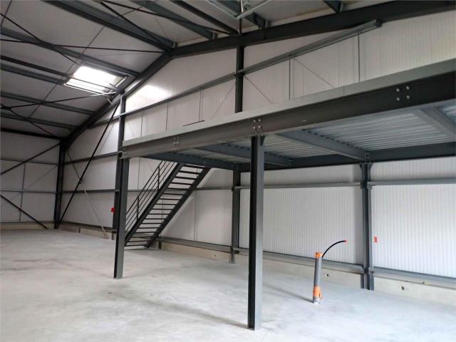 Local Commercial location à Beauvais, Novillers