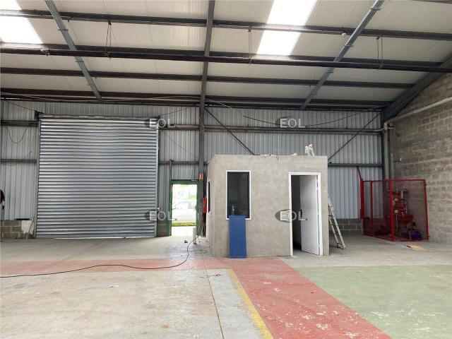 Local Commercial location à Torcy, Servon