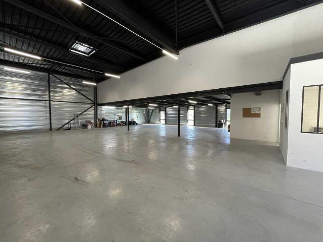 Local Commercial location à Douai, Sin-le-noble