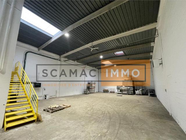 Local Commercial location à Torcy