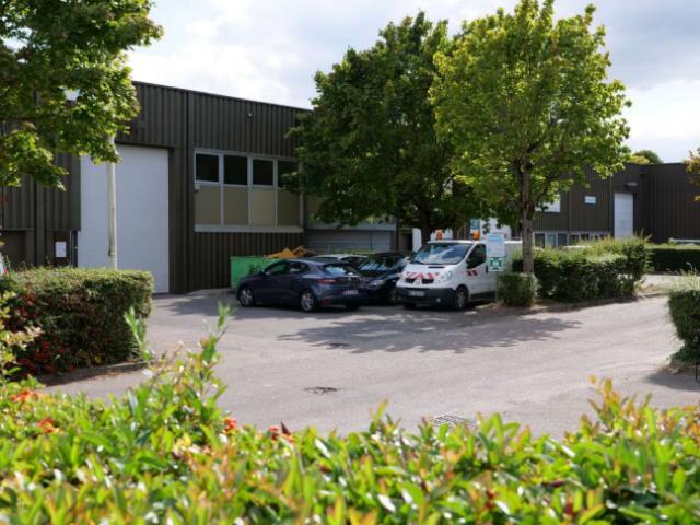 Local Commercial location à Versailles, Trappes