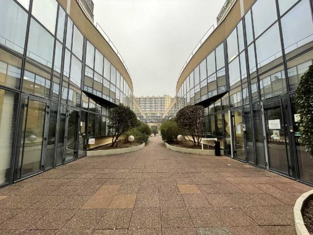 Local Commercial location à Boulogne-Billancourt, Vanves