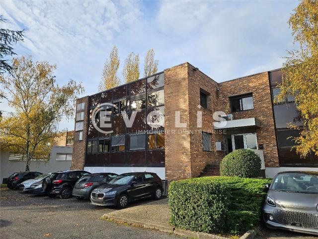 Local Commercial location à Palaiseau, Villebon-sur-yvette