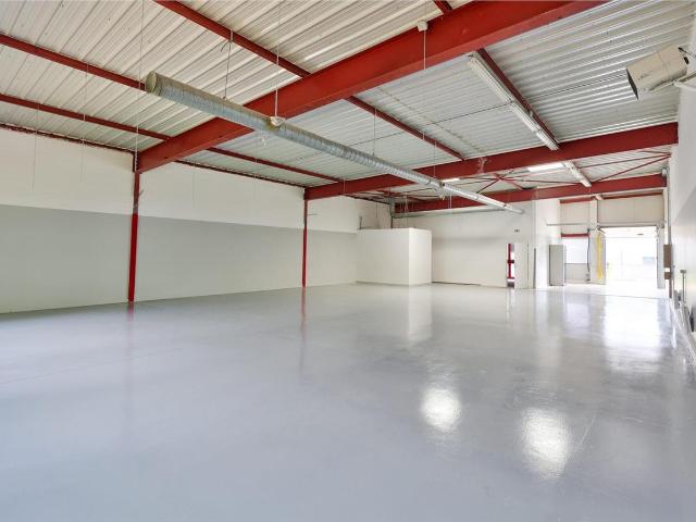 Local Commercial location à Palaiseau, Villebon-sur-yvette