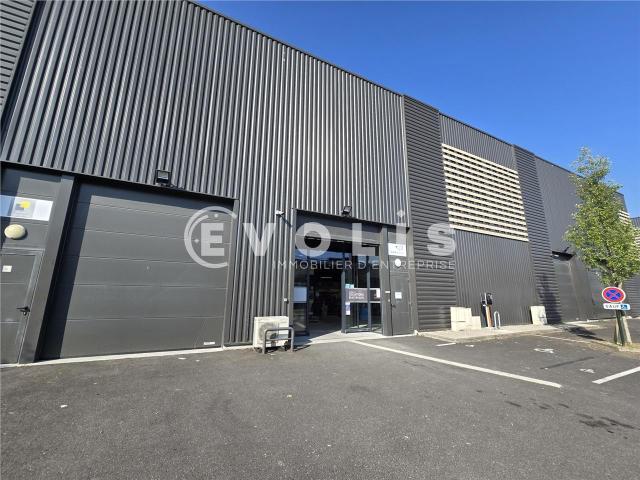 Local Commercial location à Palaiseau, Villebon-sur-yvette