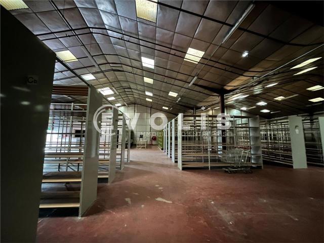 Local Commercial location à Bordeaux, Villenave-d'ornon