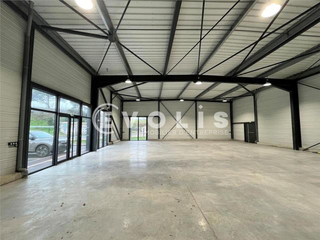 Local Commercial location à Bordeaux, Villenave-d'ornon