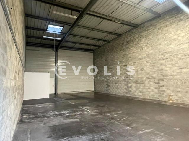 Local Commercial location à Bordeaux, Villenave-d'ornon