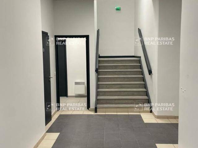 Local Commercial location à Lille, Villeneuve-d'ascq