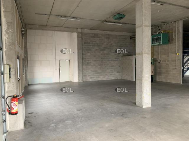 Local Commercial location à Nanterre, Villeneuve-la-garenne