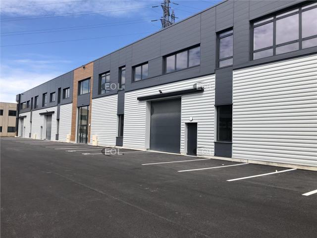 Local Commercial location à Nanterre, Villeneuve-la-garenne