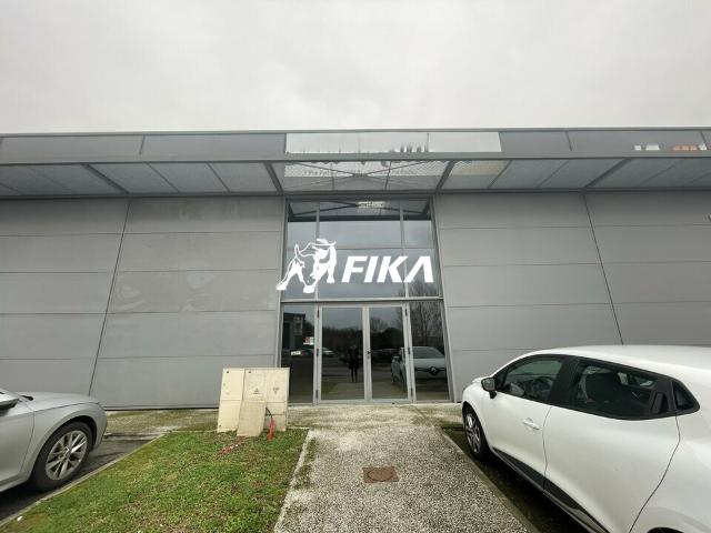 Local Commercial location à Toulouse, Villeneuve-lès-bouloc