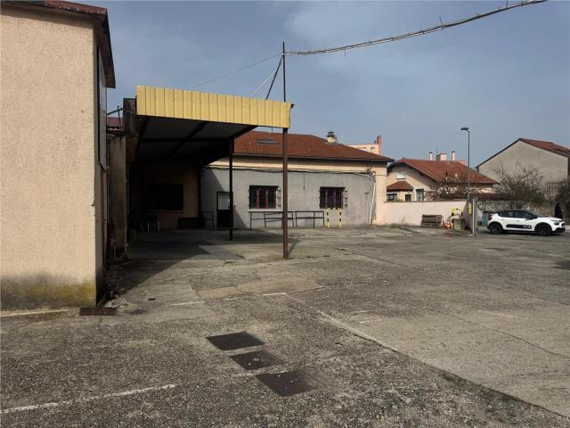 Local Commercial location à Lyon, Métropole de Lyon