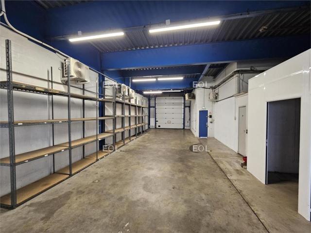 Local Commercial location à L'Haÿ-les-Roses, Vitry-sur-seine