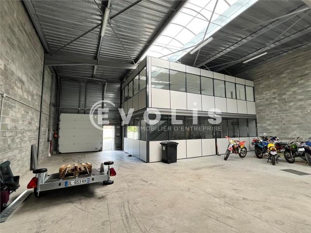 Local Commercial location à Bordeaux, Yvrac