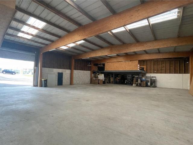 Local Commercial vente à Beauvais, Amblainville