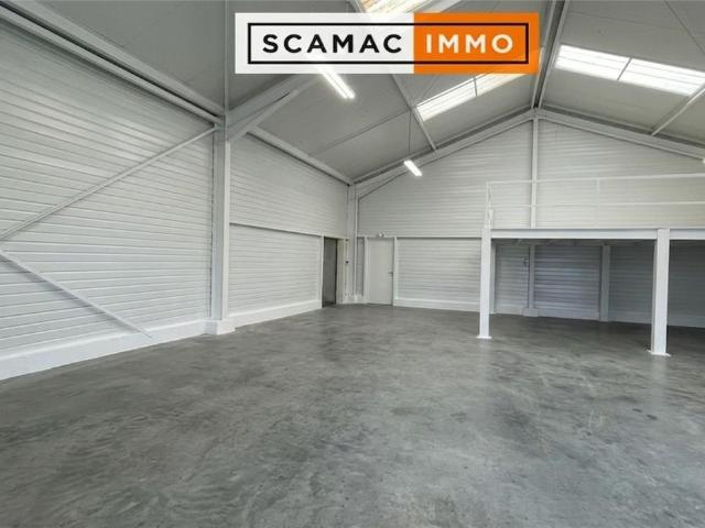 Local Commercial vente à Étampes, Angerville