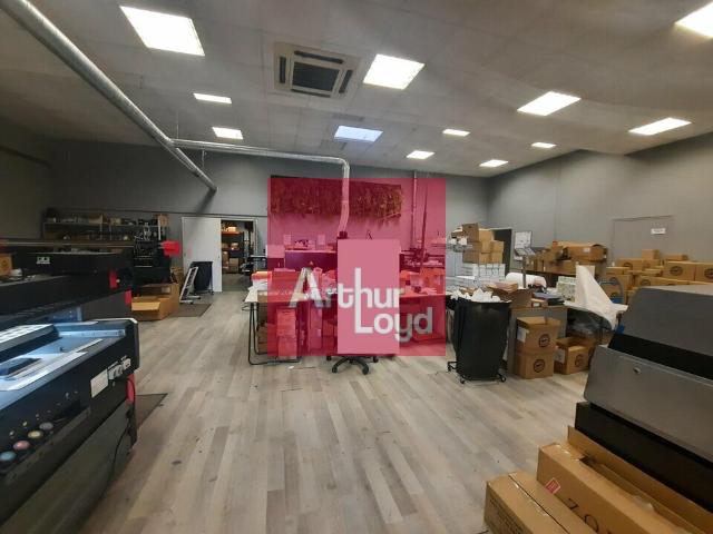 Local Commercial vente à Clermont-Ferrand, Aubière