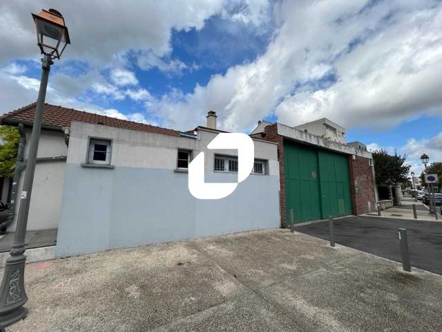 Local Commercial vente à Bobigny, Bagnolet