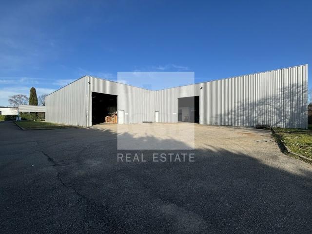 Local Commercial vente à Bourg-en-Bresse, Béligneux