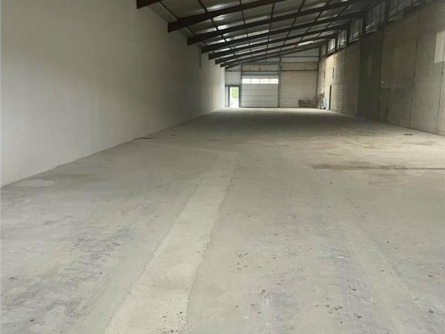 Local Commercial vente à Villefranche-sur-Saône, Rhône
