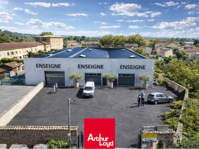 Local Commercial vente à Villefranche-sur-Saône, Rhône