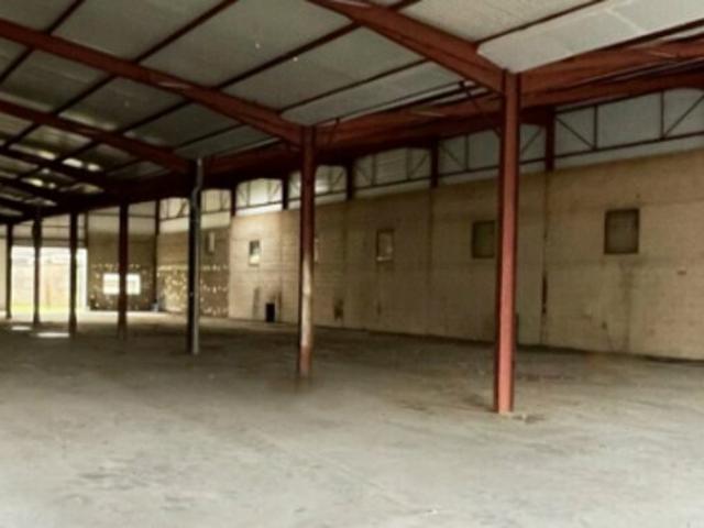 Local Commercial vente à Villefranche-sur-Saône, Rhône
