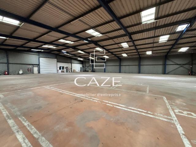 Local Commercial vente à Bordeaux, Beychac-et-caillau